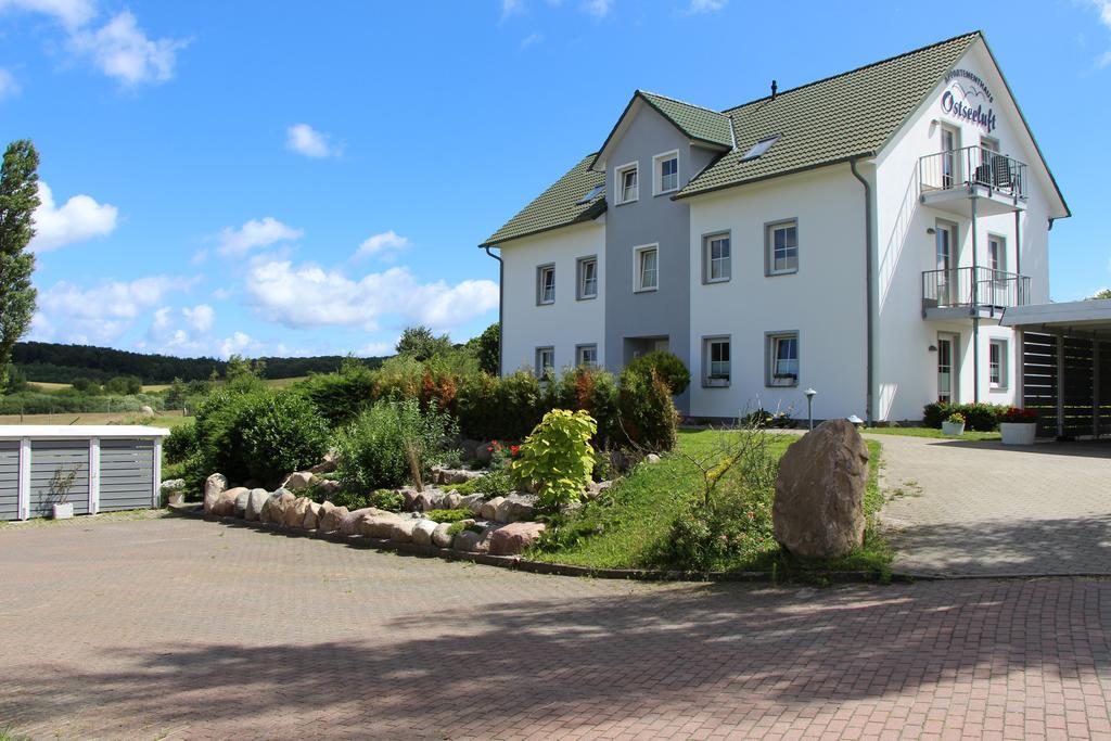 Appartementhaus Ostseeluft Lohme Esterno foto